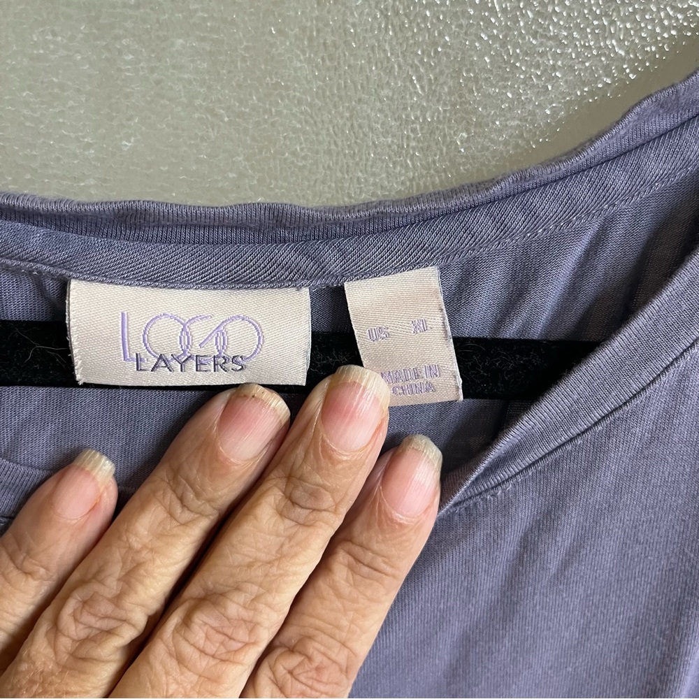 Logo layers Lace hem top - Picture 3 of 5
